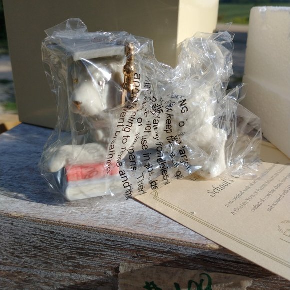 Lenox School's Out Puppy - Picture 7 of 9